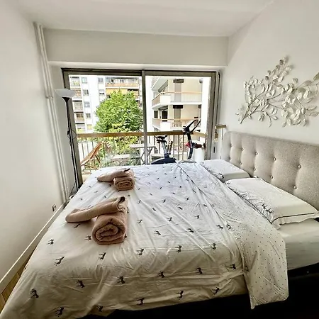 Flat Apartment Paris