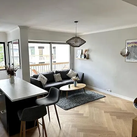 Apartment Flat *